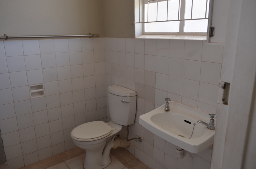 To Let 1 Bedroom Property for Rent in Audas Estate Western Cape